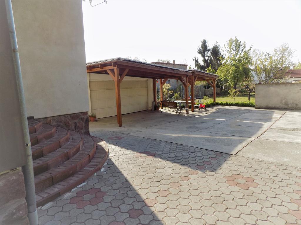 Hotel Eva Vendeghaz Kaposvár Zewnętrze zdjęcie